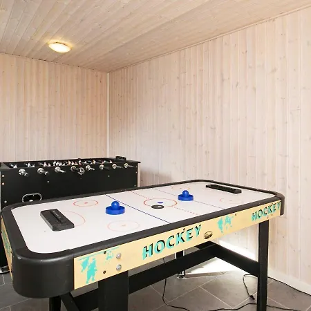 7 Person Holiday In * Bogense